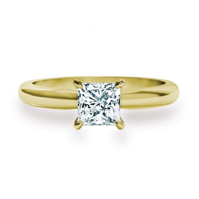 Princess cut diamond engagement ring