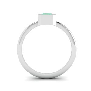 Stylish Square Emerald Ring in 18K White Gold - Photo 1