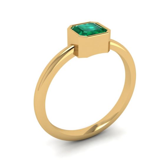 Stylish Square Emerald Ring in 18K  Yellow Gold,  Enlarge image 4