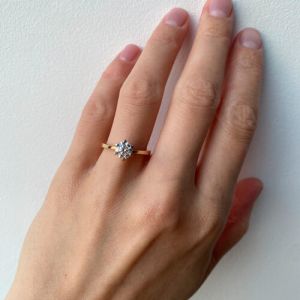 Mixed Gold Engagement ring with Diamond - Photo 4