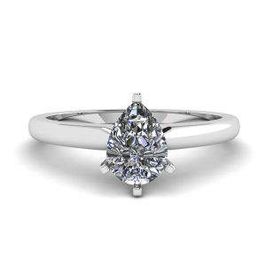 Pear Diamond Solitaire Ring in 6 prongs