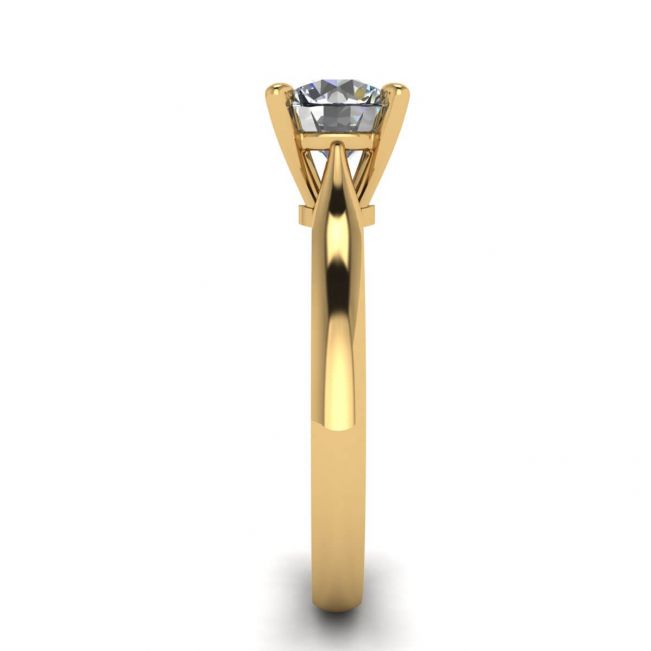 Classic Diamond Ring with One Diamond in Yellow Gold - Photo 2