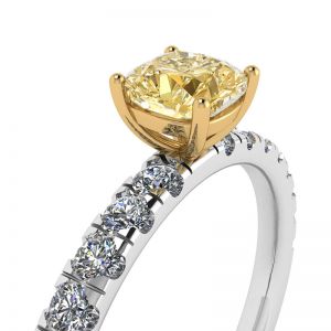 Cushion Yellow Diamond 0.5 ct with Side Pave Ring - Photo 1
